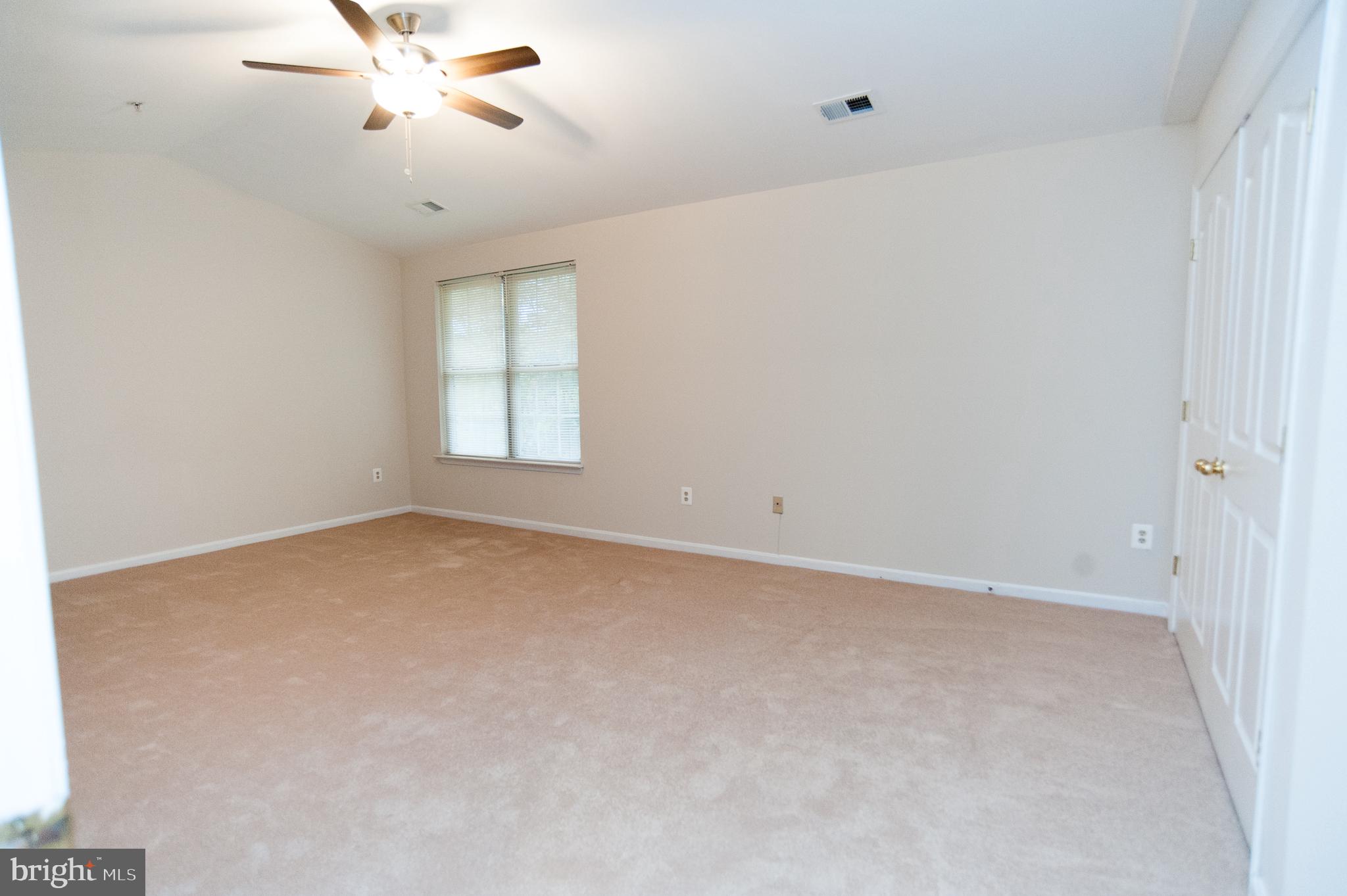 9510 Hobart Street Springdale, MD 20721 - Photo 11 of 57 Bedroom