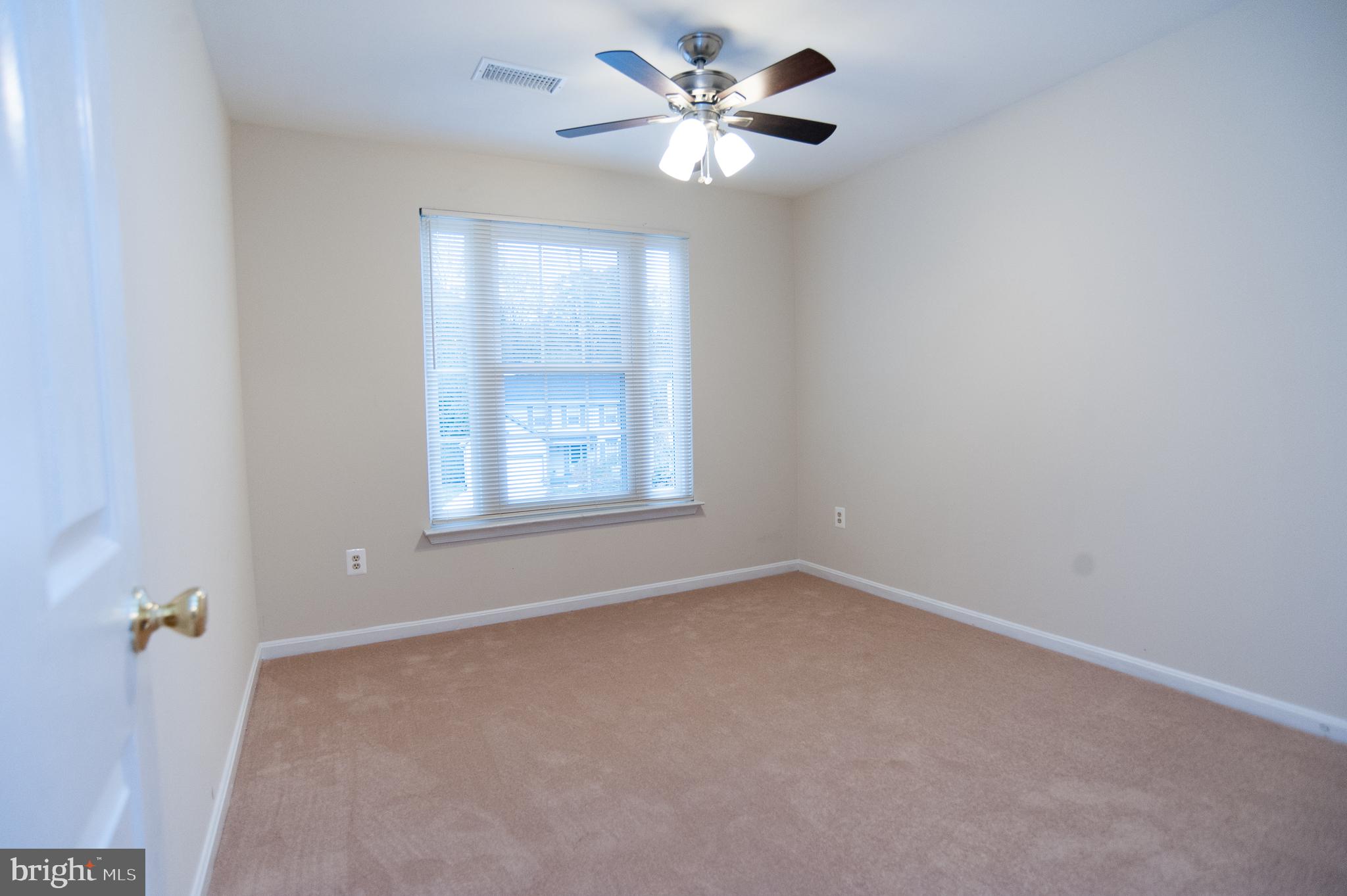 9510 Hobart Street Springdale, MD 20721 - Photo 15 of 57 Bedroom