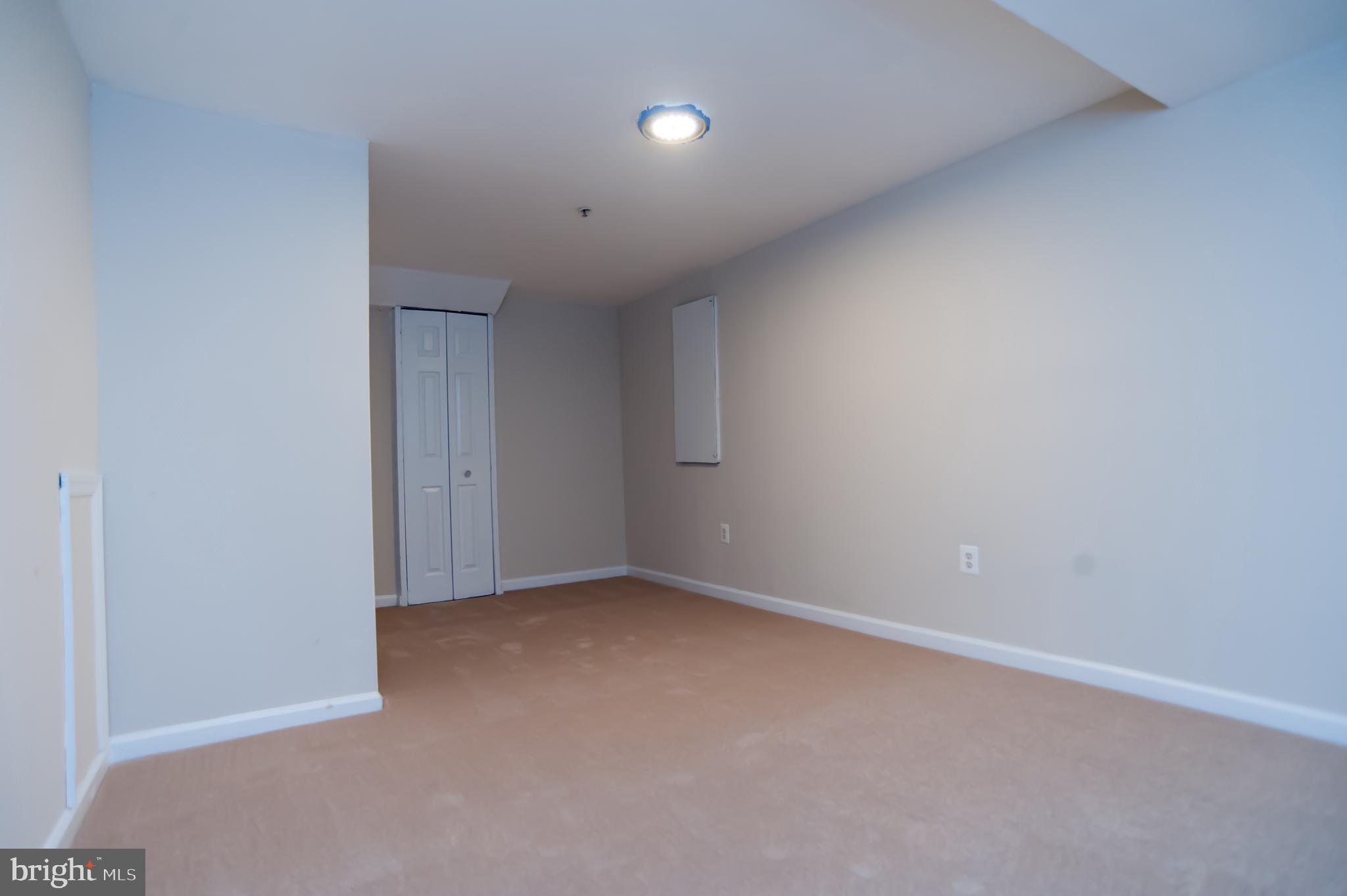 9510 Hobart Street Springdale, MD 20721 - Photo 38 of 57 Basement Room