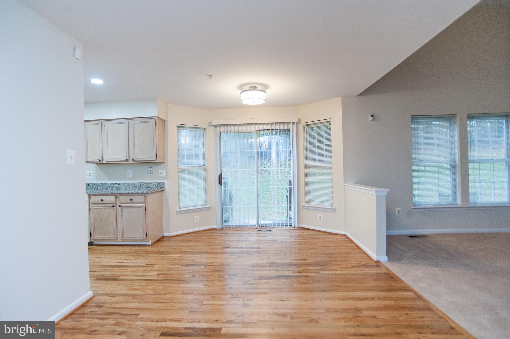 9510 Hobart Street Springdale, MD 20721 - Photo 40 of 57 Breakfast Area