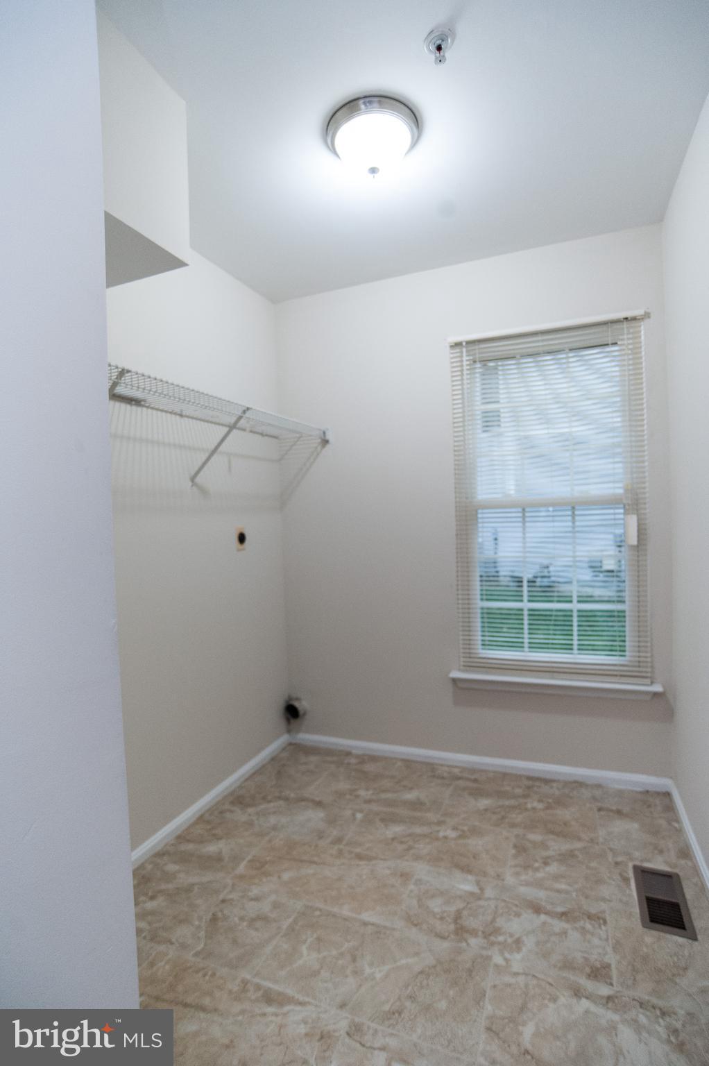 9510 Hobart Street Springdale, MD 20721 - Photo 47 of 57 Laundry Room
