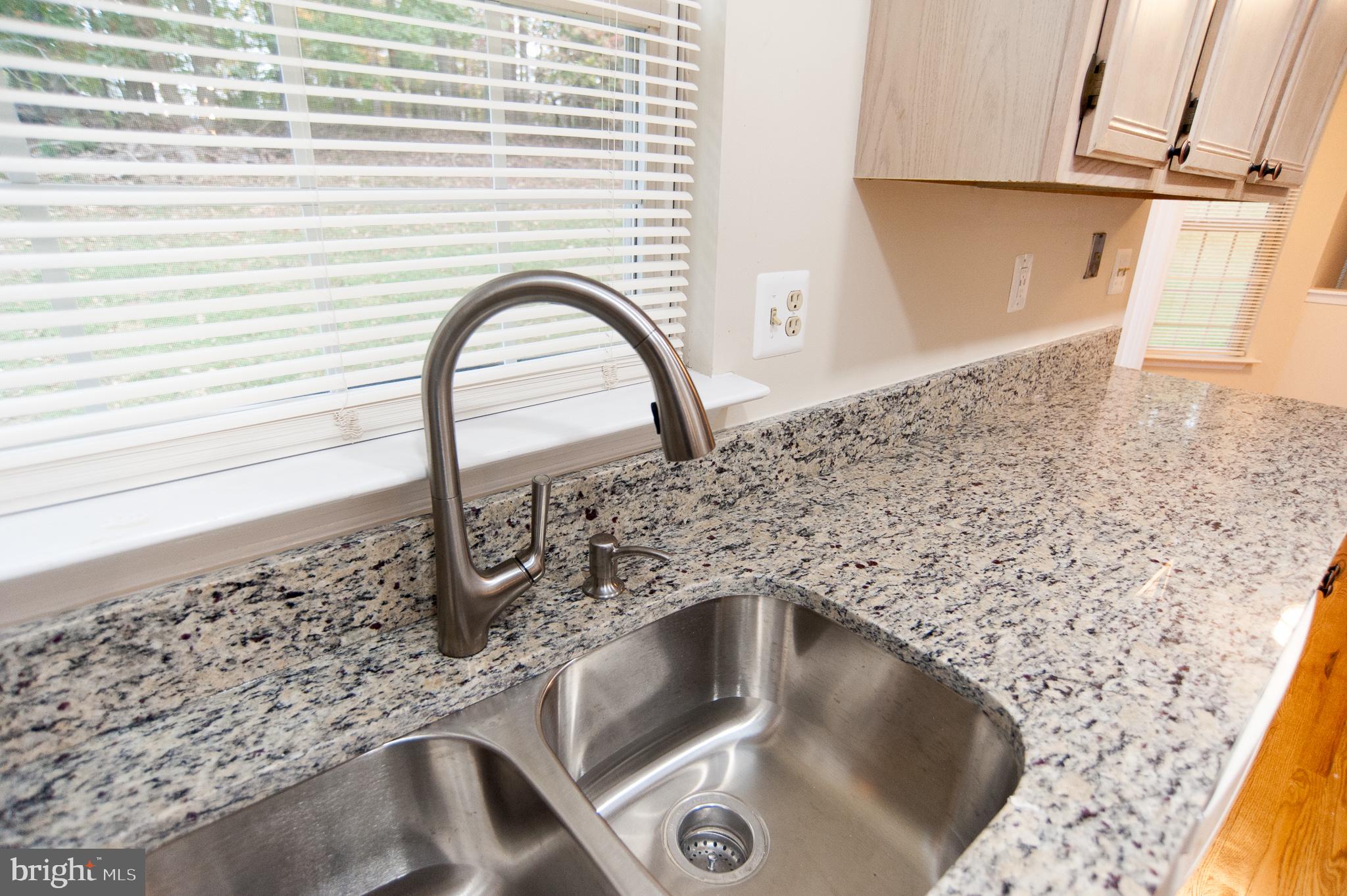 9510 Hobart Street Springdale, MD 20721 - Photo 52 of 57 Kitchen