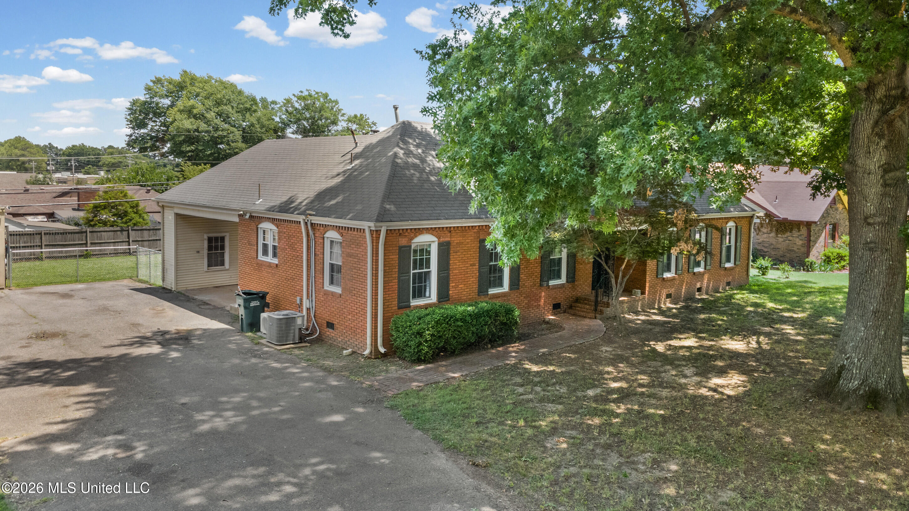 8846 Millbranch Road Southaven, MS 38671 - Photo 26 of 28 26_dji_0027_print