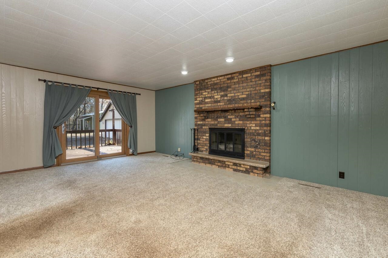 9633 Beaver Valley Road Belvidere, IL 61008 - Photo 11 of 38 Gallery Image 11