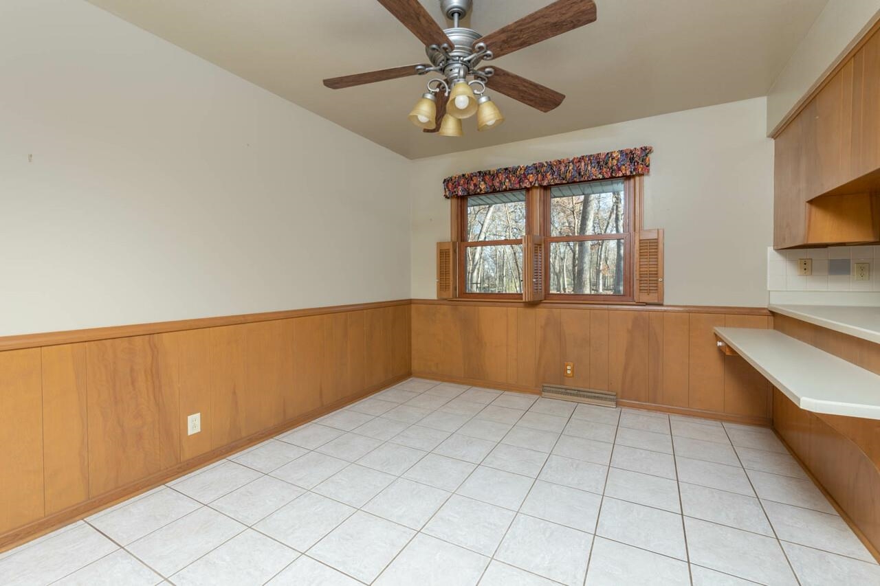 9633 Beaver Valley Road Belvidere, IL 61008 - Photo 15 of 38 Gallery Image 15