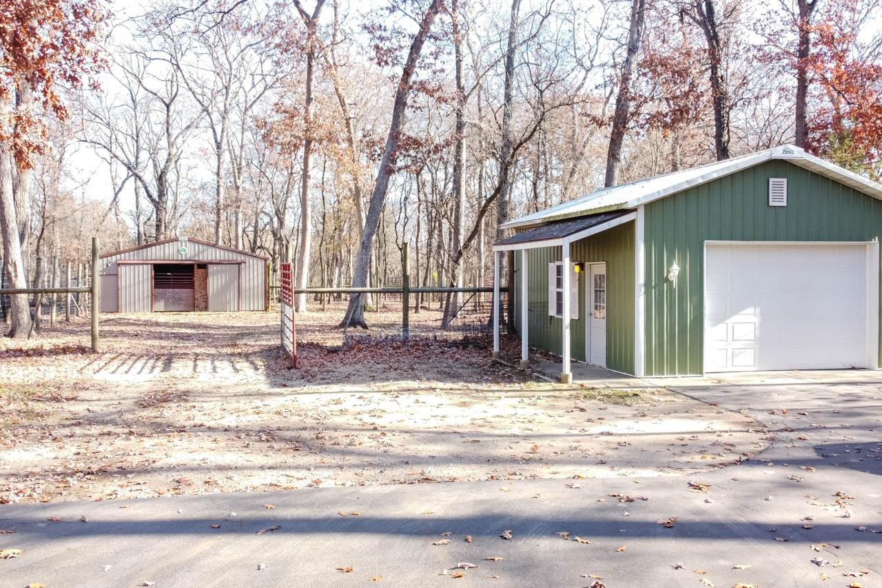 9633 Beaver Valley Road Belvidere, IL 61008 - Photo 32 of 38 Gallery Image 32