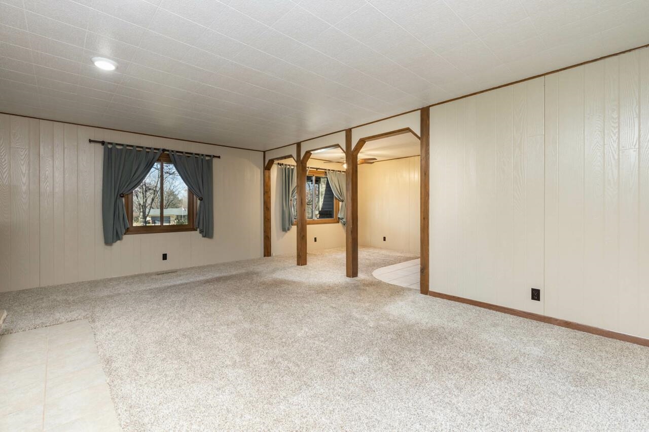 9633 Beaver Valley Road Belvidere, IL 61008 - Photo 10 of 38 Gallery Image 10