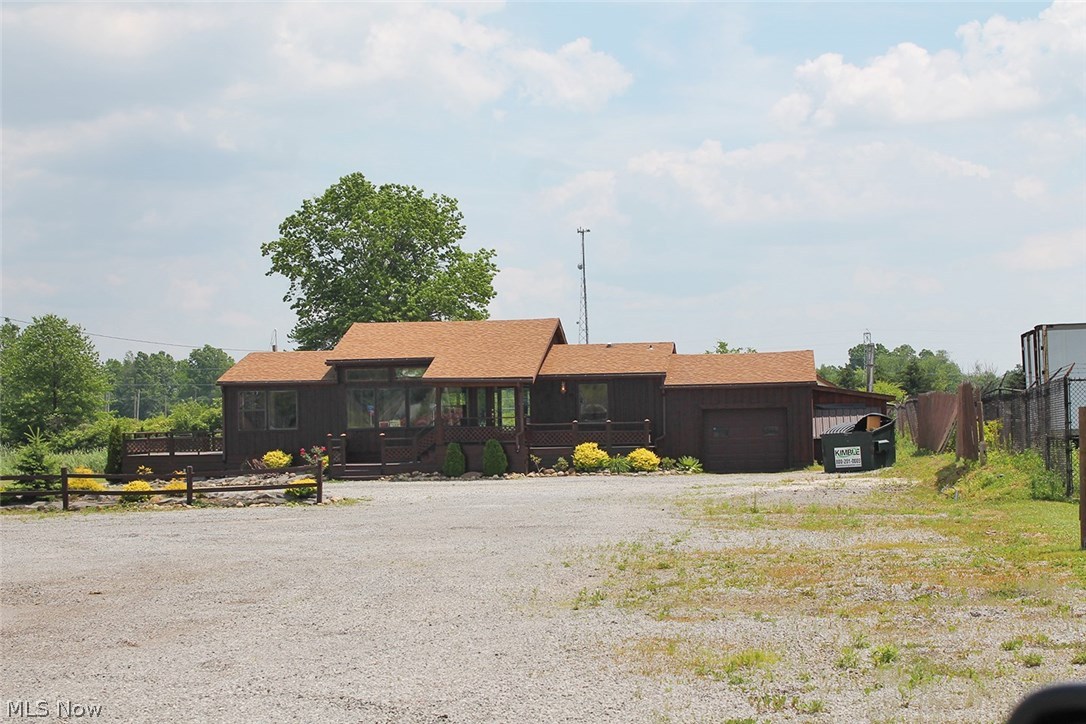 14771 Oyster Road Alliance, OH 44601 - Photo 2 of 12