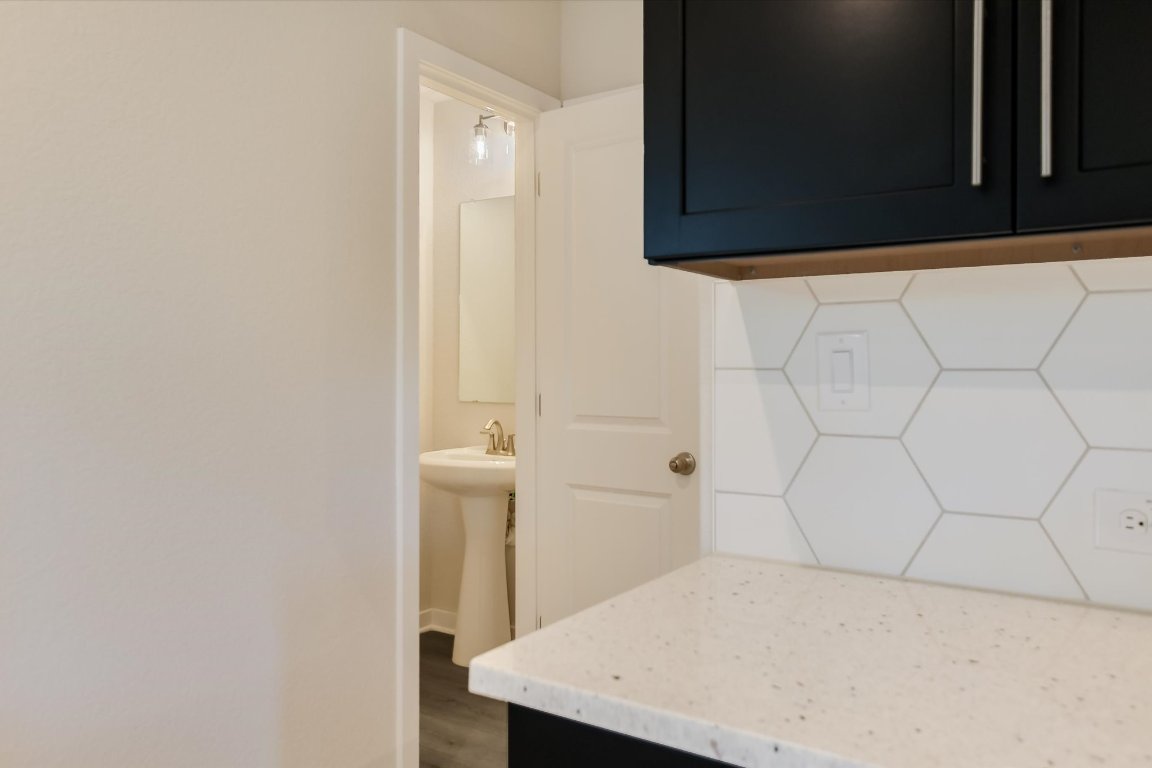 2500 Forest Creek Drive, Unit 2004 Round Rock, TX 78665 - Photo 17 of 27