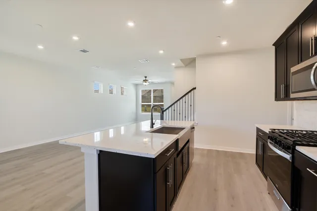 $2,250 | 2500 Forest Creek Drive, Unit 2004, Round Rock, TX 78665