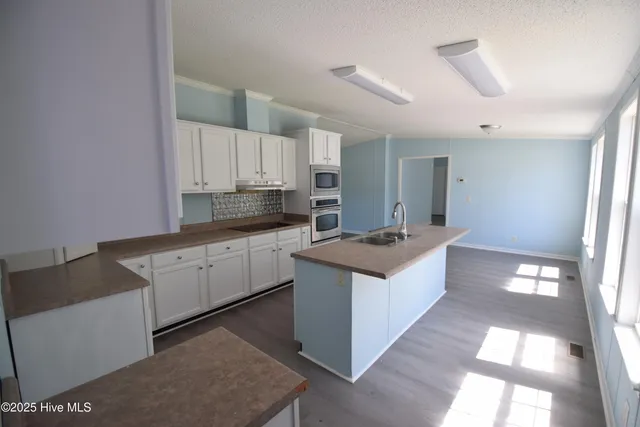 $200,000 | 708 Holly Oak Drive, Blounts Creek, NC 27814