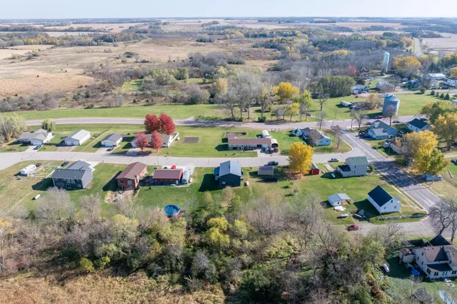 $250,000 | 410 Knish Court, Kilkenny, MN 56052