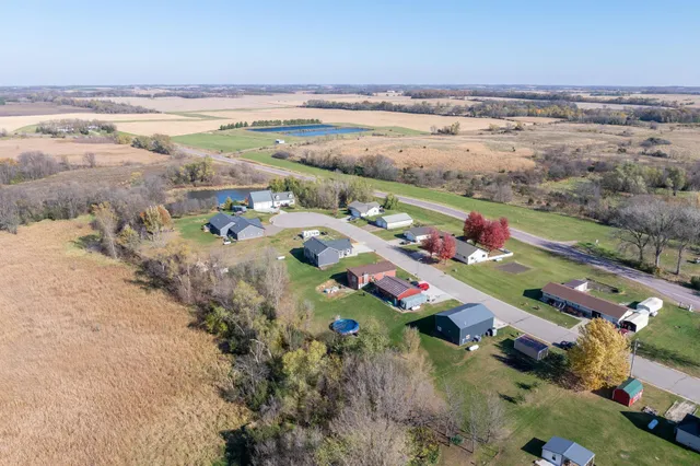 $250,000 | 410 Knish Court, Kilkenny, MN 56052