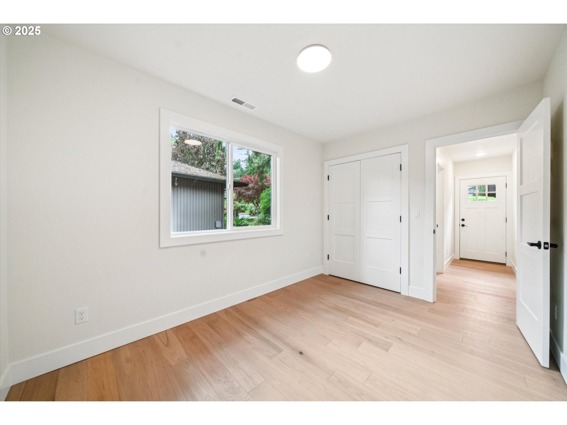17253 Southwest Rivendell Drive Portland, OR 97224 - Photo 18 of 45 Gallery Image 18