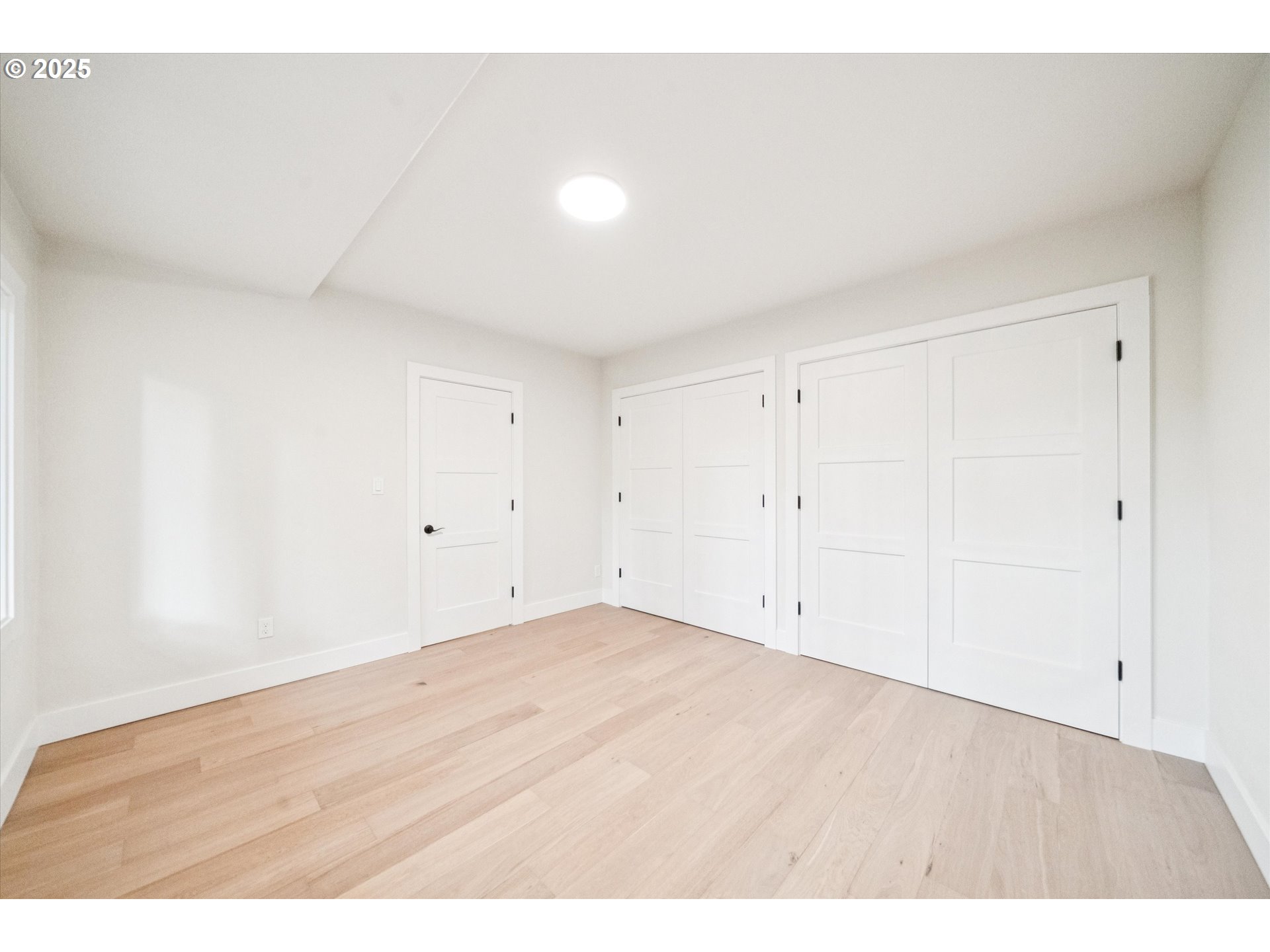 17253 Southwest Rivendell Drive Portland, OR 97224 - Photo 35 of 45 Gallery Image 35