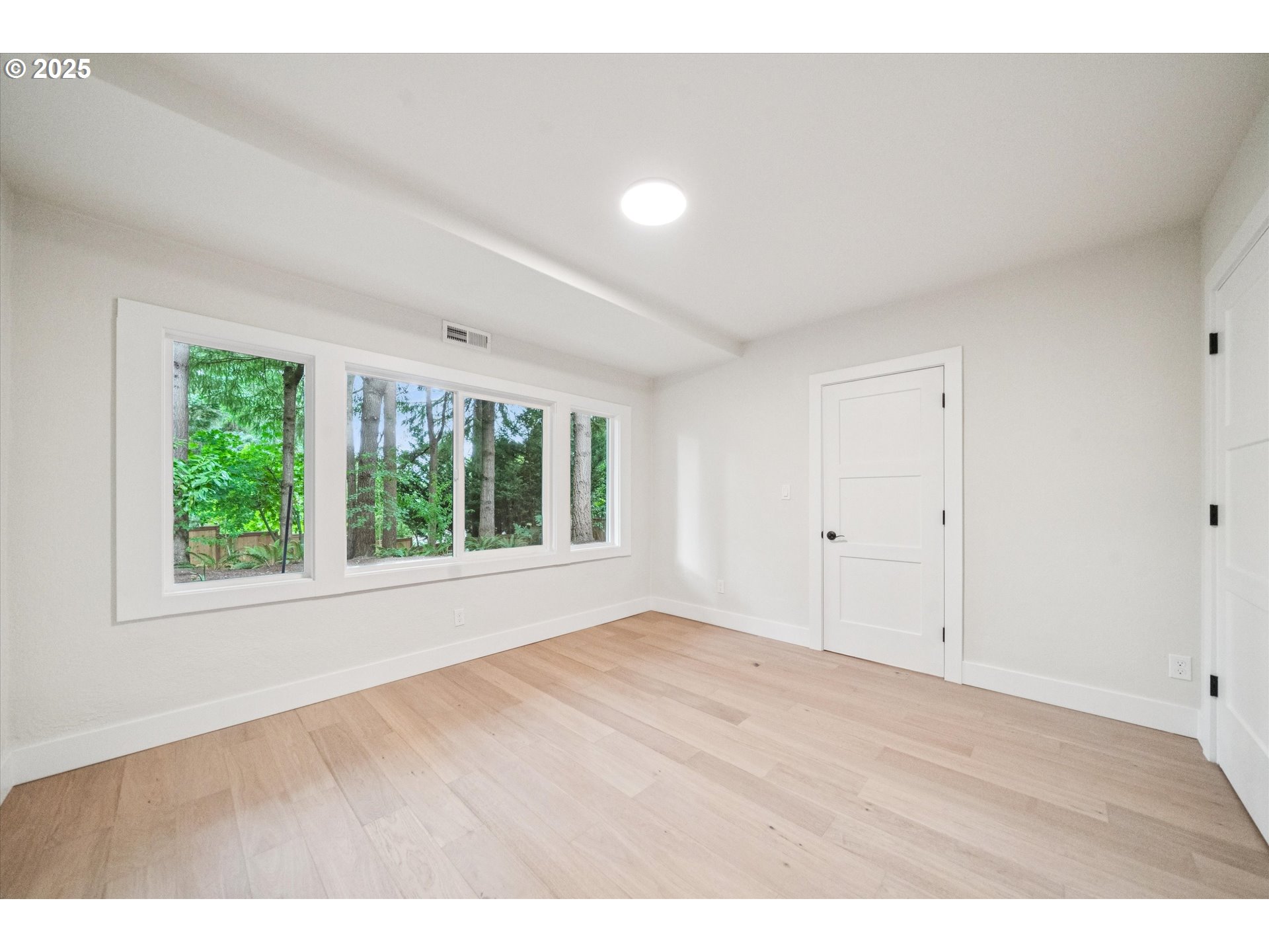 17253 Southwest Rivendell Drive Portland, OR 97224 - Photo 36 of 45 Gallery Image 36