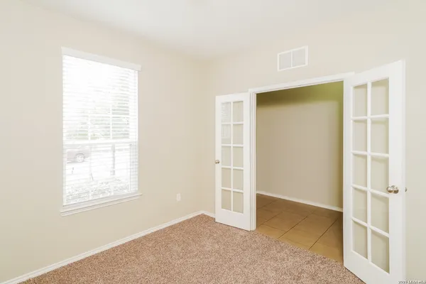 $1,960 | 10514 Century Farm Drive, Converse, TX 78109