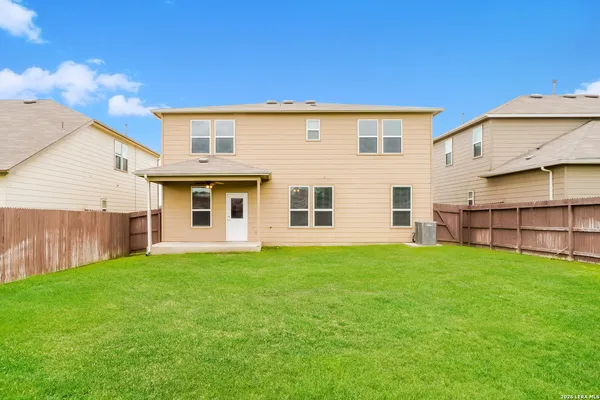 $1,960 | 10514 Century Farm Drive, Converse, TX 78109