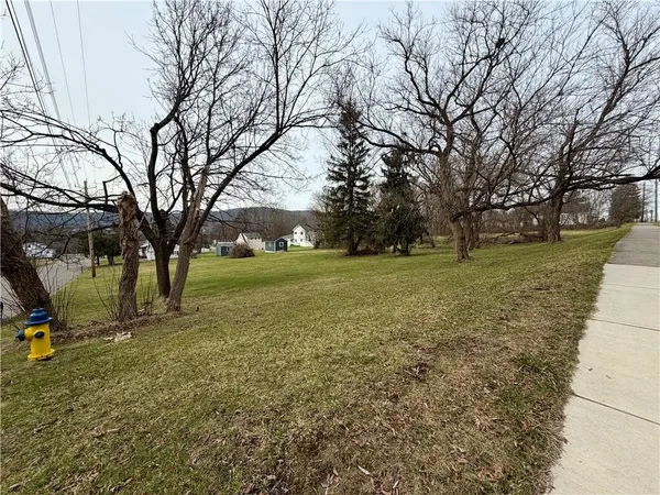 $15,000 | 1 Winfield Street, Corning, NY 14830