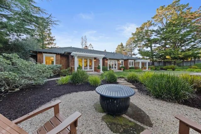 $7,198,000 | 530 Barbara Way, Hillsborough, CA 94010