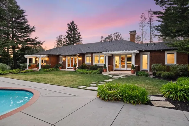 $7,198,000 | 530 Barbara Way, Hillsborough, CA 94010