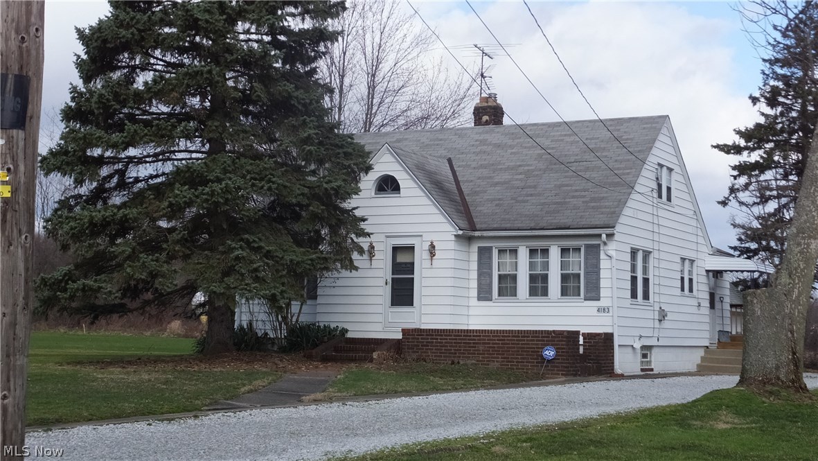 4183 Reimer Road Barberton, OH 44203 - Photo 1 of 14