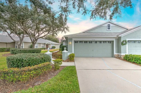 $349,000 | 5734 Heronpark Place, Lithia, FL 33547