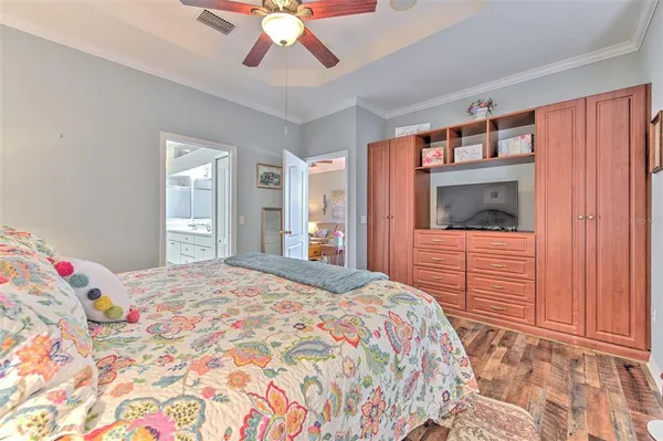 $349,000 | 5734 Heronpark Place, Lithia, FL 33547
