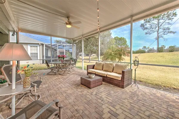 $349,000 | 5734 Heronpark Place, Lithia, FL 33547