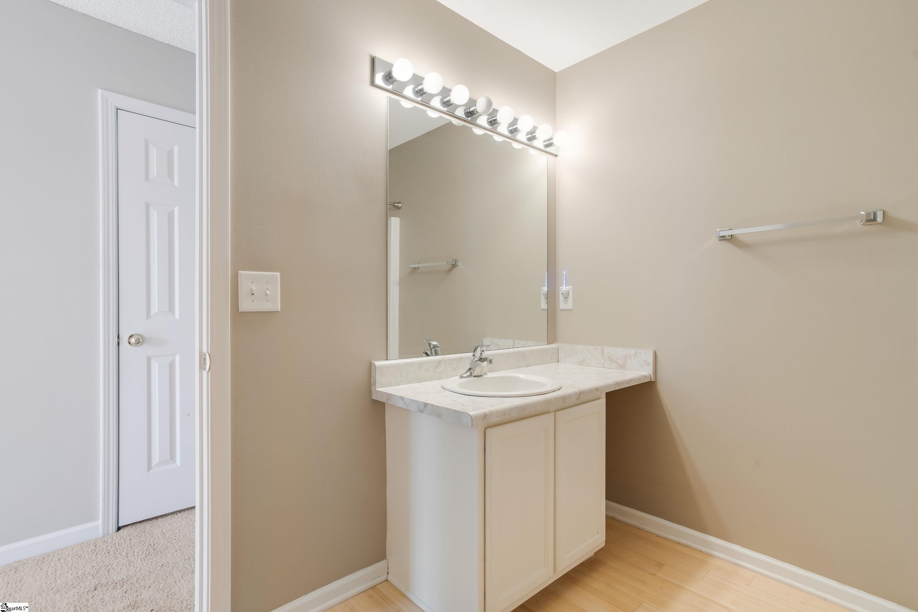25 Watkins Bridge Road Greenville, SC 29617 - Photo 11 of 23