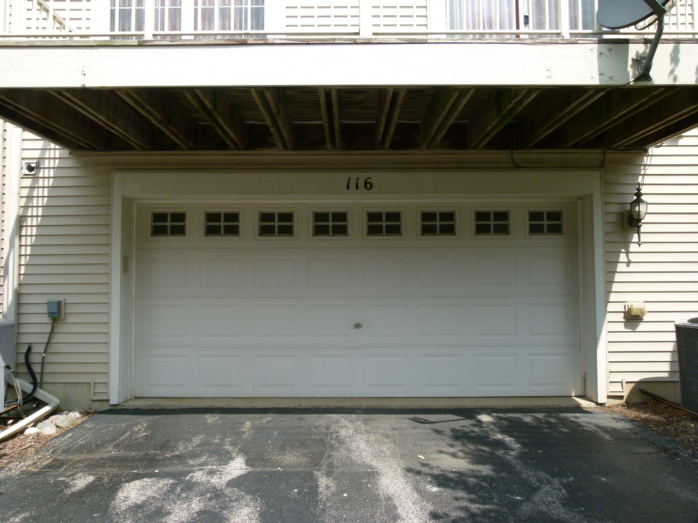 116 Jackson Street Gilberts, IL 60136 - Photo 19 of 19 a view of wooden door