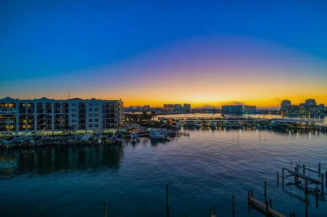 $1,625,000 | 211 Dolphin Point, Unit 501, Clearwater, FL 33767