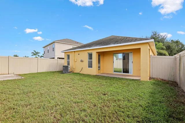 $1,850 | 7538 Maroon Peak Drive, Ruskin, FL 33573