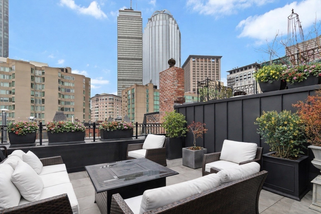 102 St Botolph Street Boston, MA 02116 - Photo 1 of 38