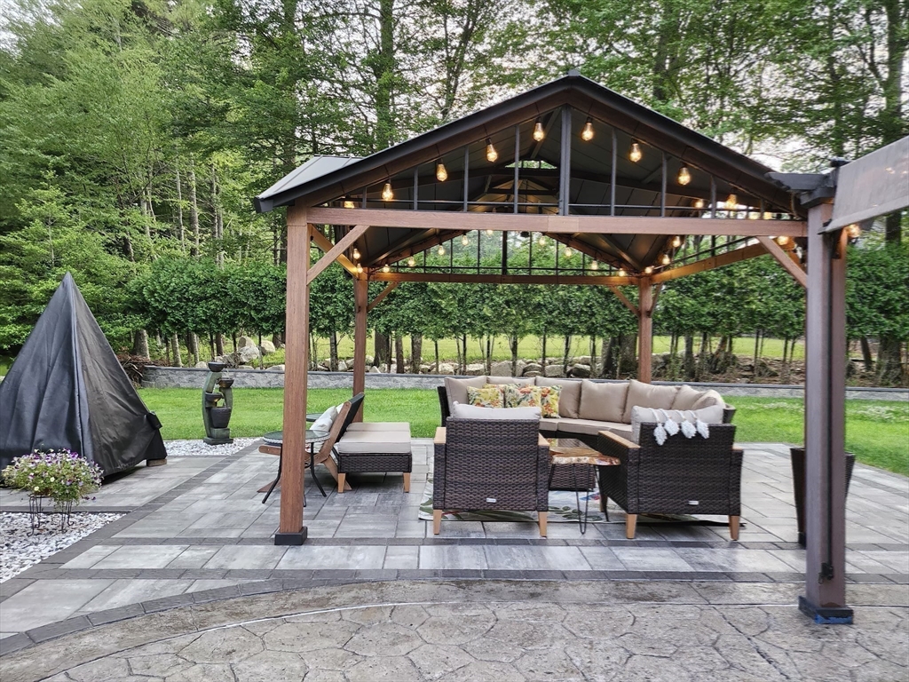 173 Quanapoag Road Freetown, MA 02717 - Photo 30 of 35 Gallery Image 30