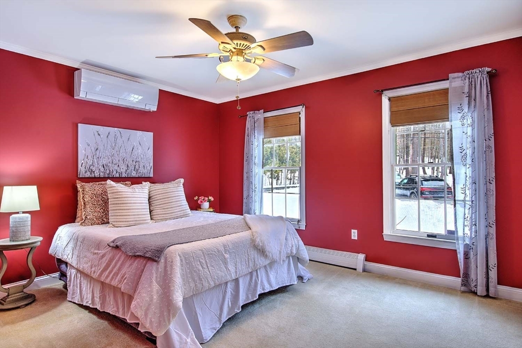 173 Quanapoag Road Freetown, MA 02717 - Photo 9 of 35 Gallery Image 9