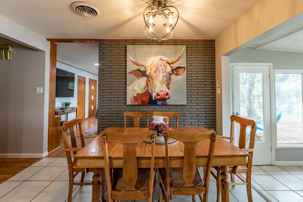 2865 Bandera Highway Kerrville, TX 78028 - Photo 13 of 26