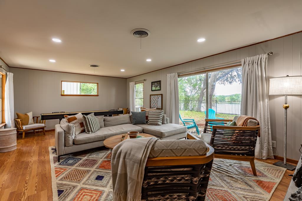 2865 Bandera Highway Kerrville, TX 78028 - Photo 3 of 26