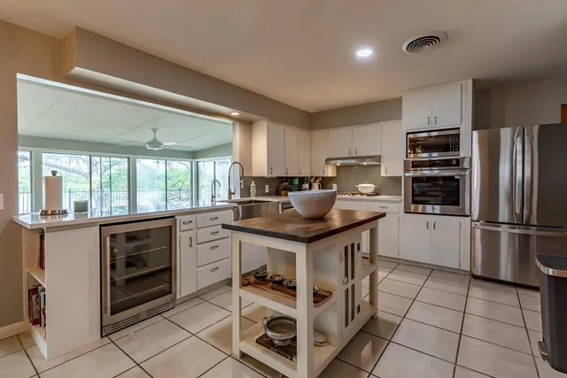 $2,950 | 2865 Bandera Highway, Kerrville, TX 78028