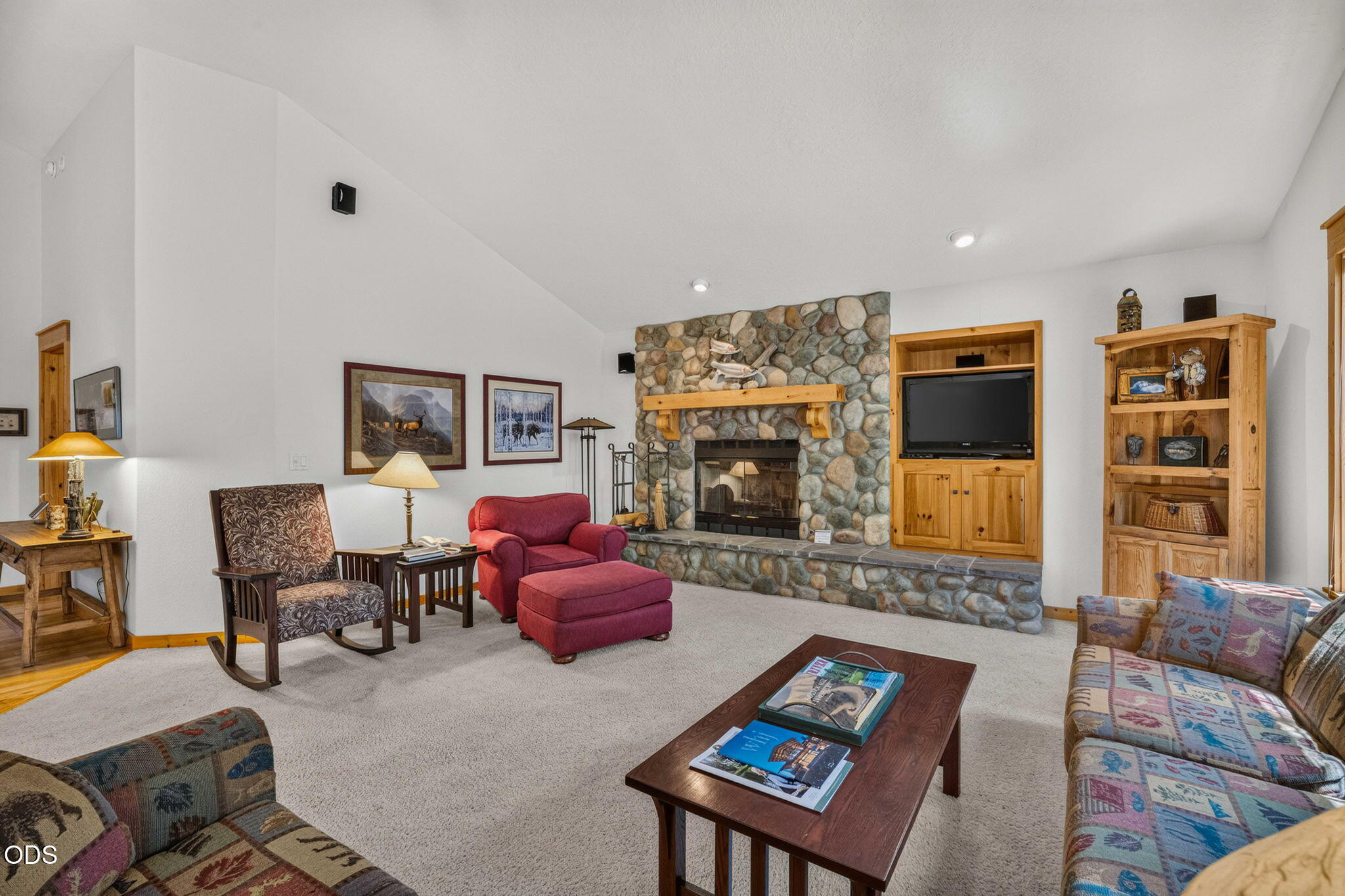 57641 Splitrock Lane, Unit 2 Bend, OR 97707 - Photo 15 of 39