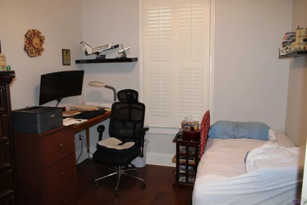 $240,000 | 13804 Azalea Drive, St. Francisville, LA 70775