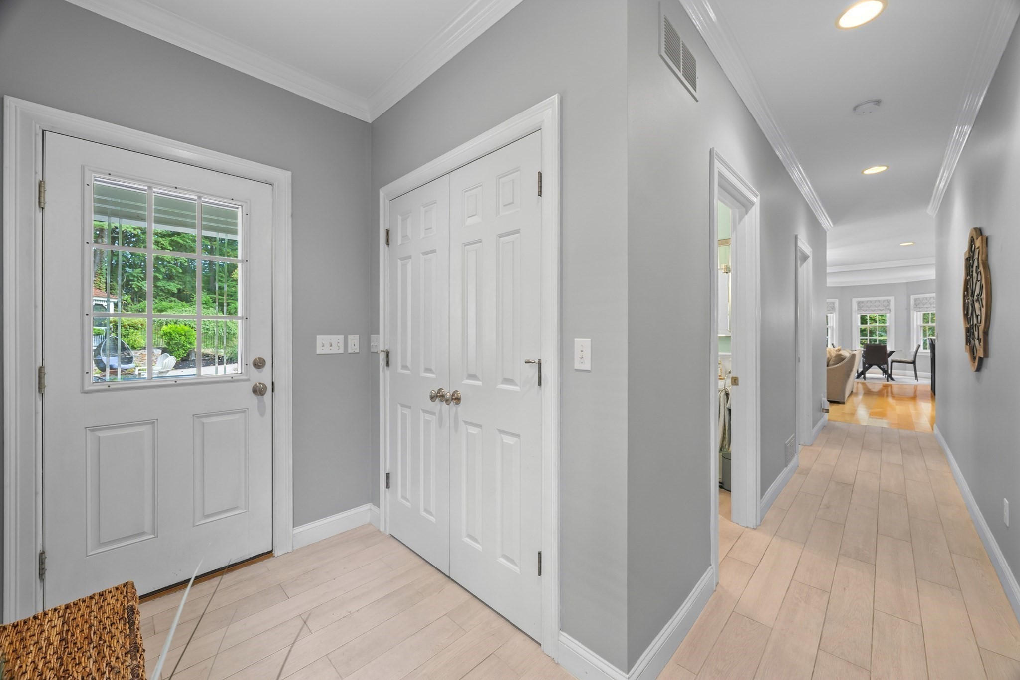 75 Spring Street Shrewsbury, MA 01545 - Photo 15 of 41 Gallery Image 15