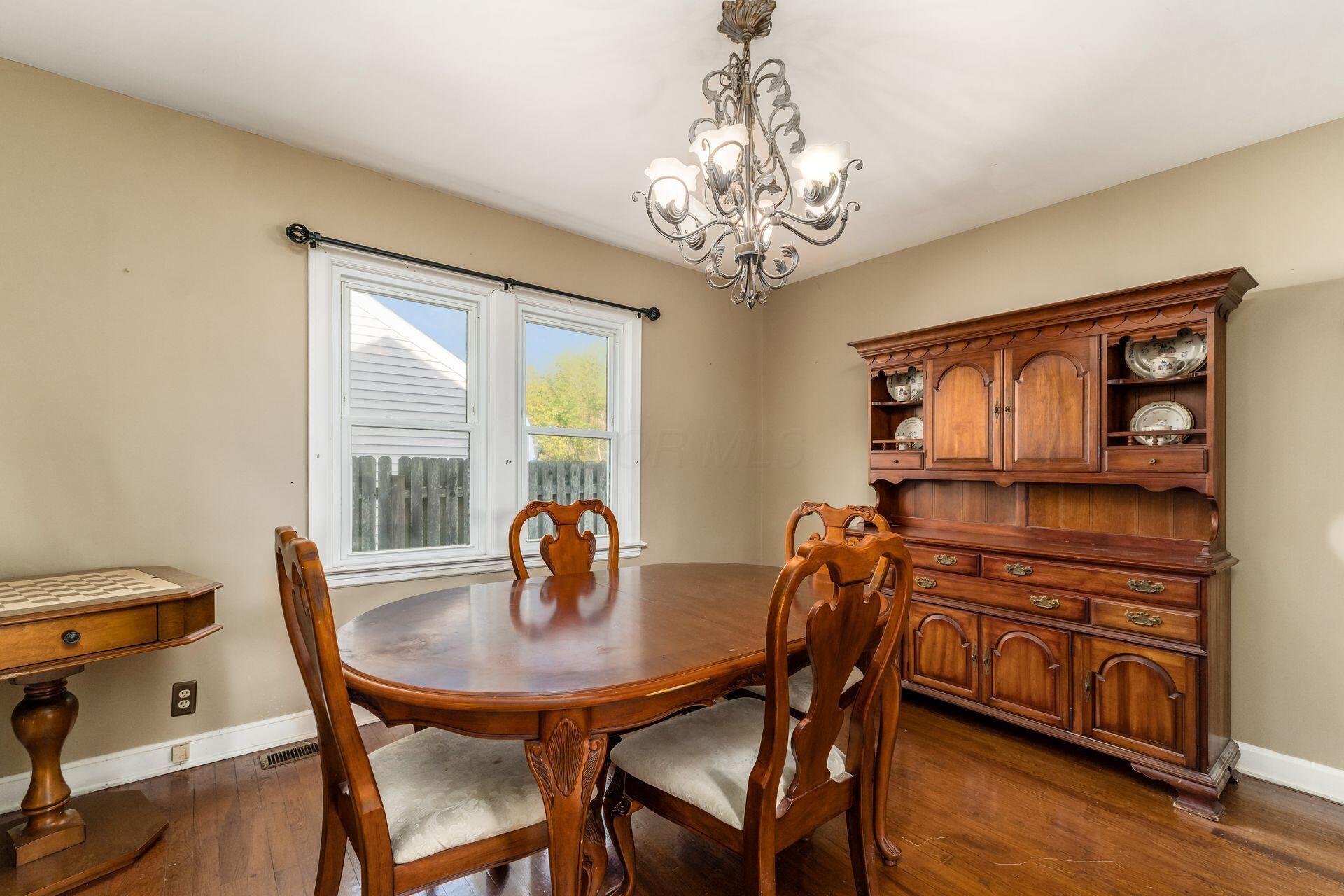 800 Rutter Avenue Lancaster, OH 43130 - Photo 11 of 44 016_f_S - 800 Rutter Av - 016 - Copy - C