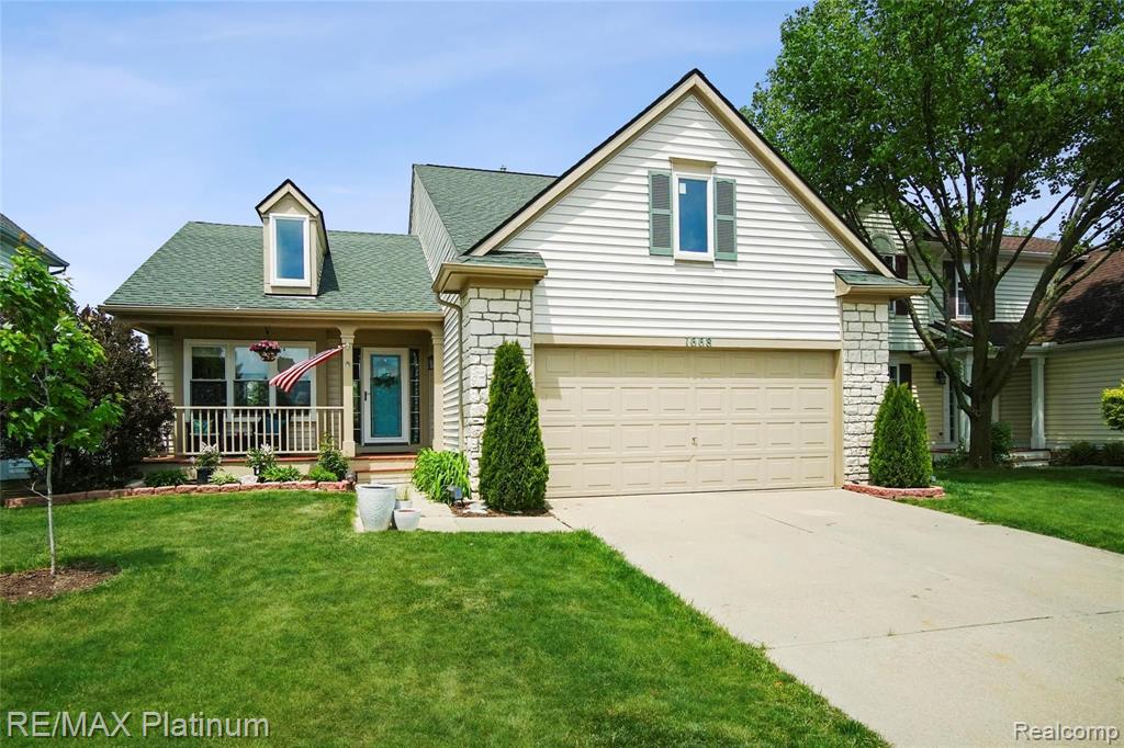 1668 Scio Ridge Road Ann Arbor, MI 48103 - Photo 2 of 31