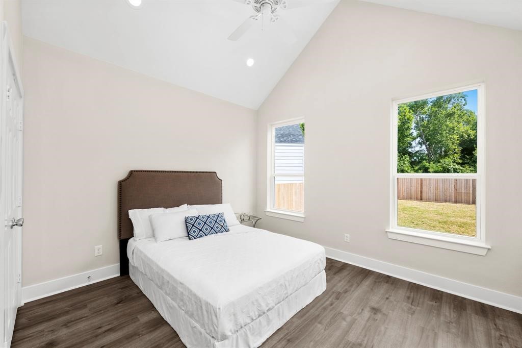 6832 Morrow Street, Unit B Houston, TX 77091 - Photo 12 of 29