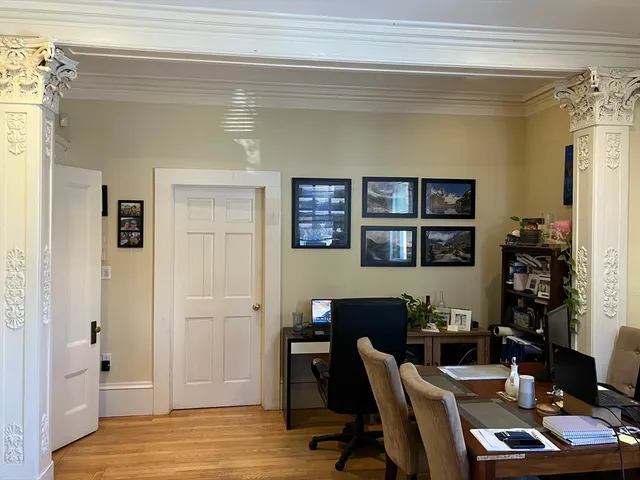 $2,000 | 47 Spring Street, Unit 1, Somerville, MA 02143