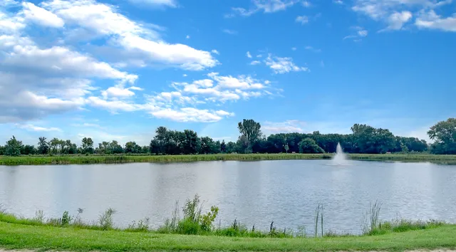 $379,090 | 646 West Ashton Drive, Maple Park, IL 60151