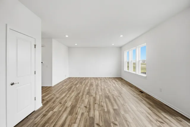 $379,090 | 646 West Ashton Drive, Maple Park, IL 60151