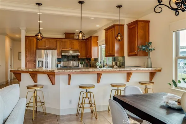 $1,150,000 | 594 Kings Avenue, Morro Bay, CA 93442