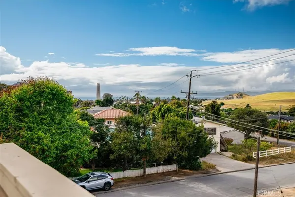 $1,150,000 | 594 Kings Avenue, Morro Bay, CA 93442